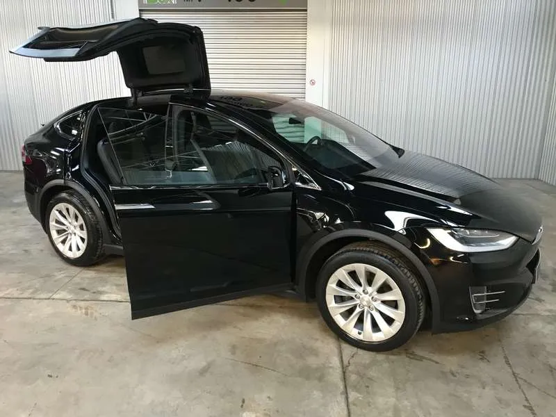 Tesla Model X 75 kWh Dual Motor Image 5